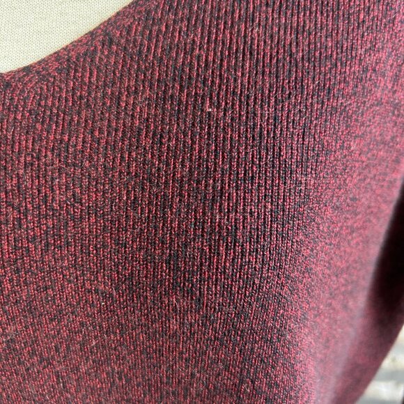 TSE Cashmere Burgundy Black Woven Knit V Neck Tunic Sweater - Picture 4 of 7